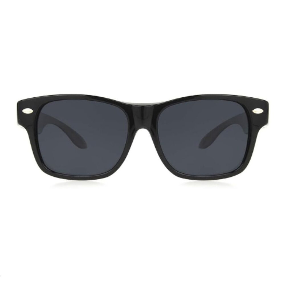 Foster Grant Panama Jack Out Island Black Sunglasses